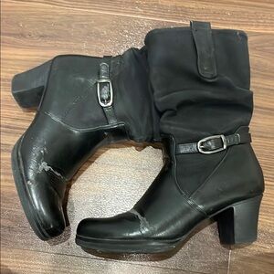 Women's LifeStride 8.5 US Boots with Buckle Detail
